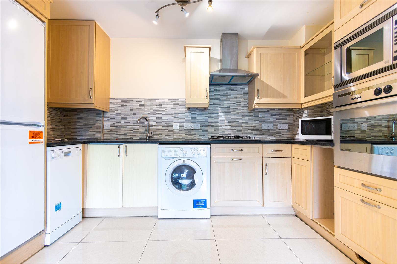 1 bed property in Regent Court, St John's Wood